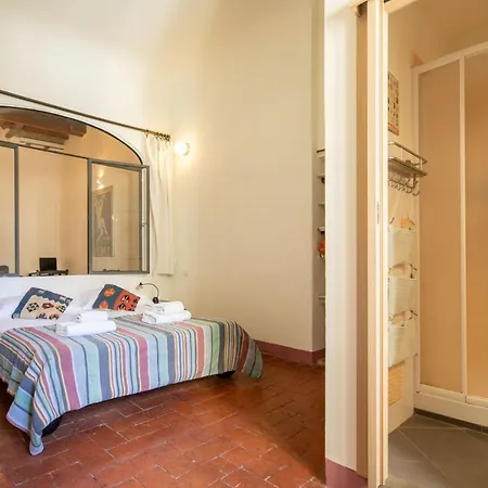 Oltrarno Loft Floransa